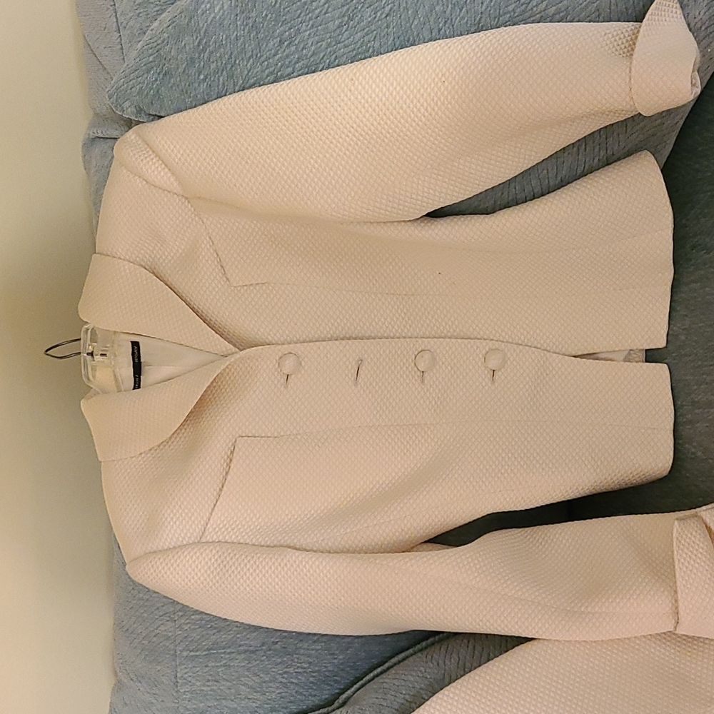 Nikolas Chugay cream designer suit, size 4